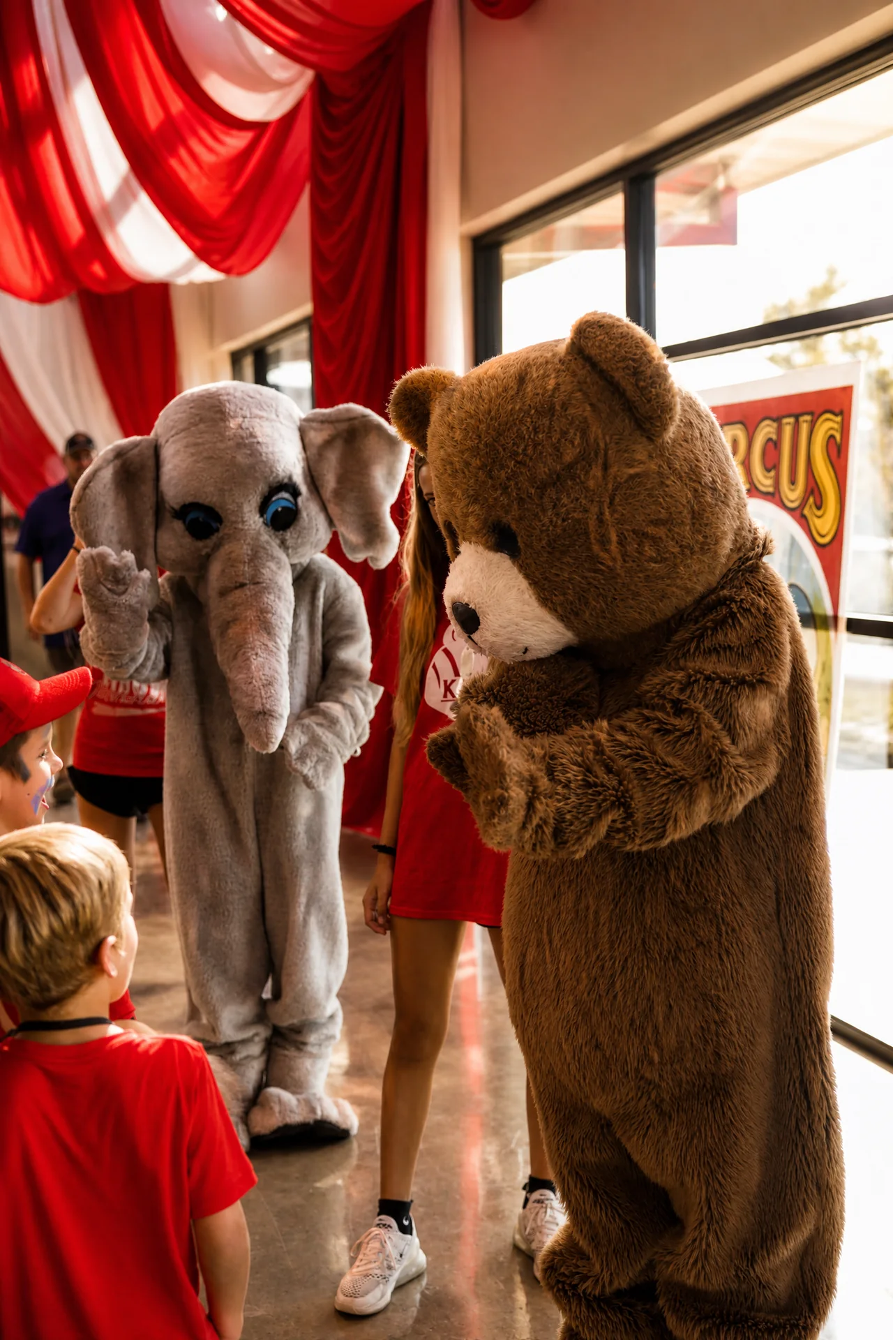Church of King Carnival Movie Premiere: 08 mascot candid third