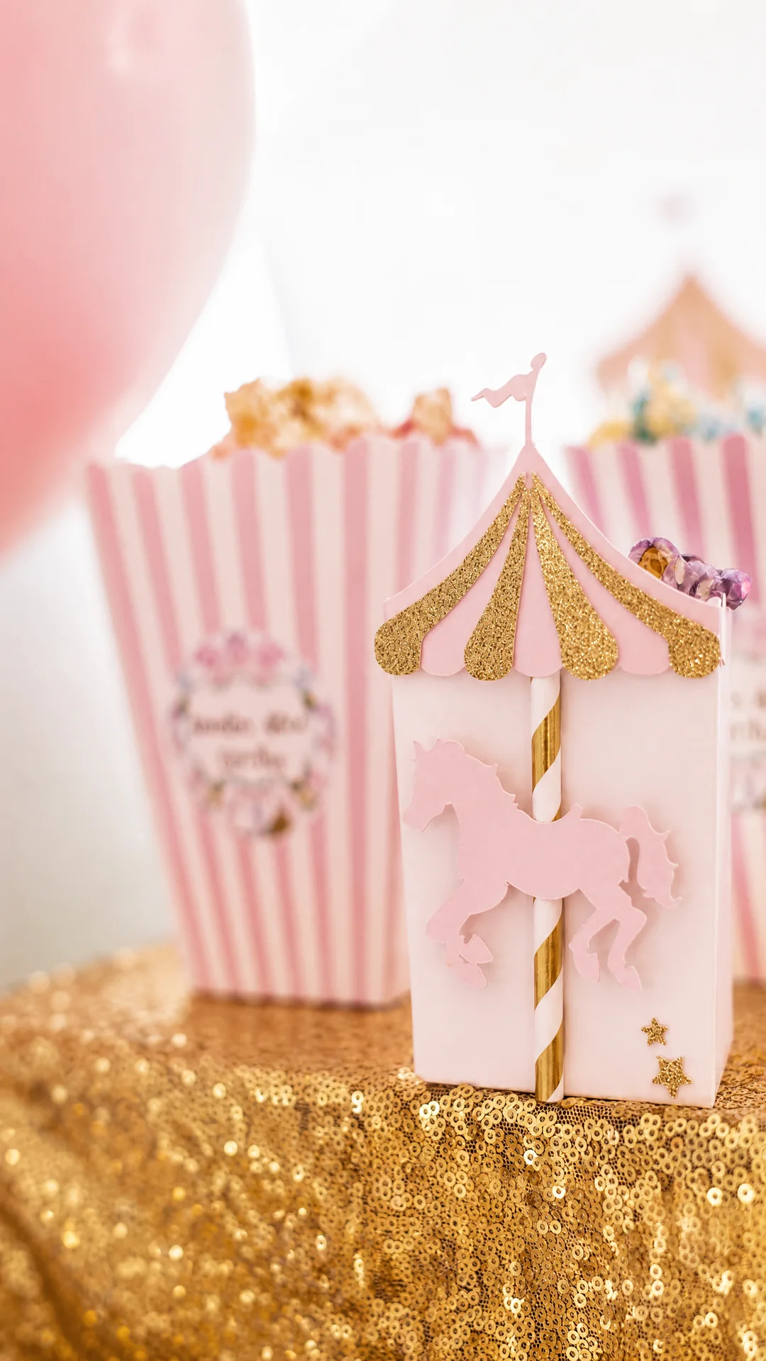 Maddie's Carnival Party: 01 carnival favor carousel