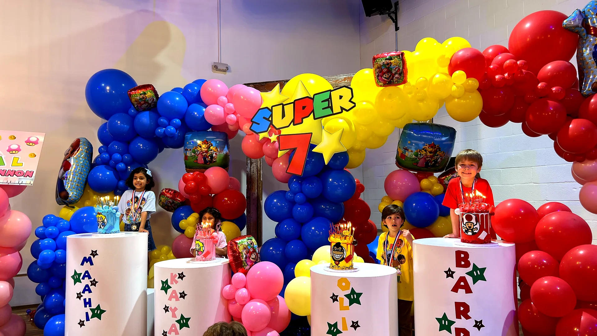 Super 7 Birthday Bash: celebration detail 13 from a Poppin Kids birthday party in Houston