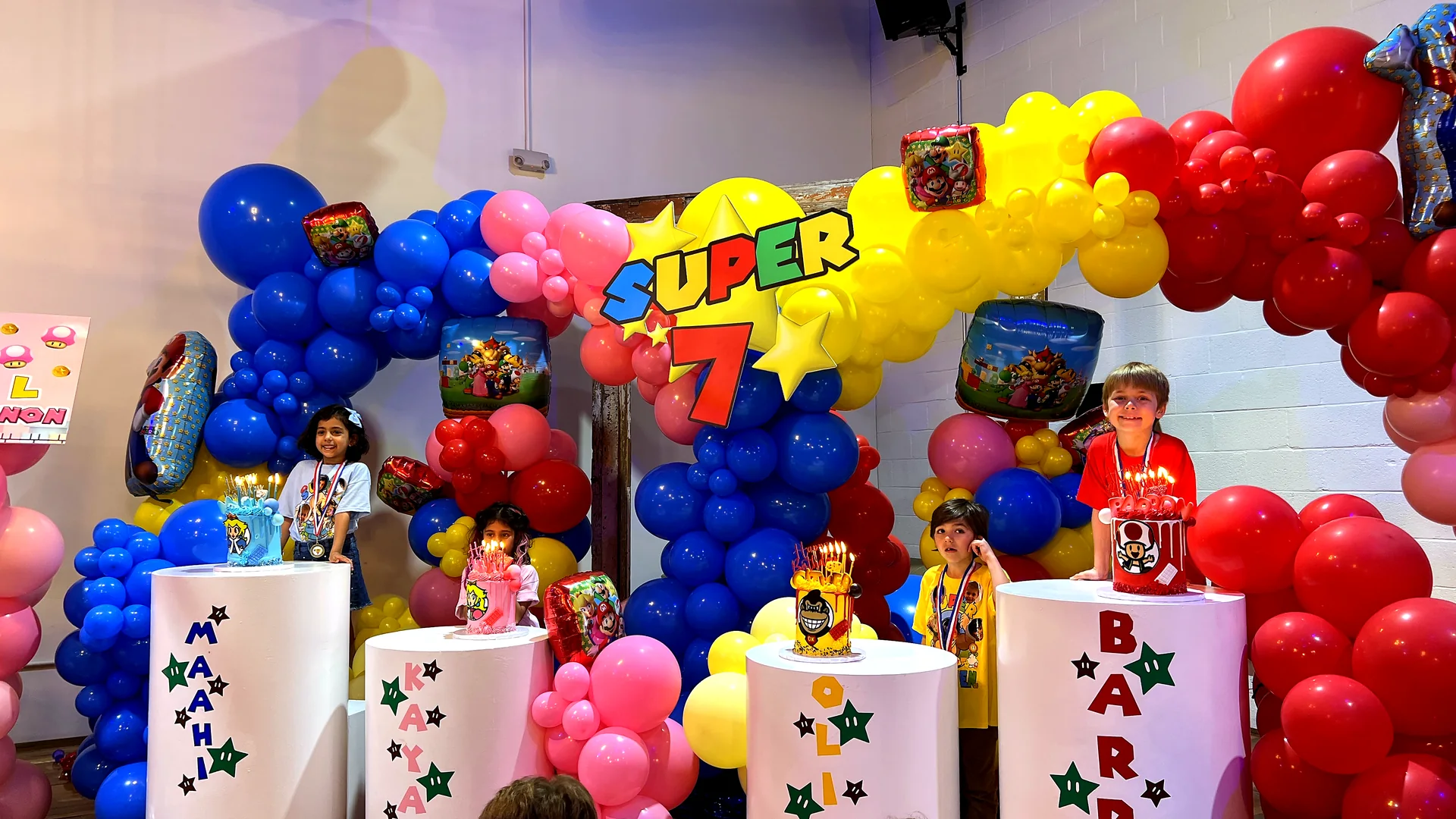 Super 7 Birthday Bash: celebration detail 14 from a Poppin Kids birthday party in Houston