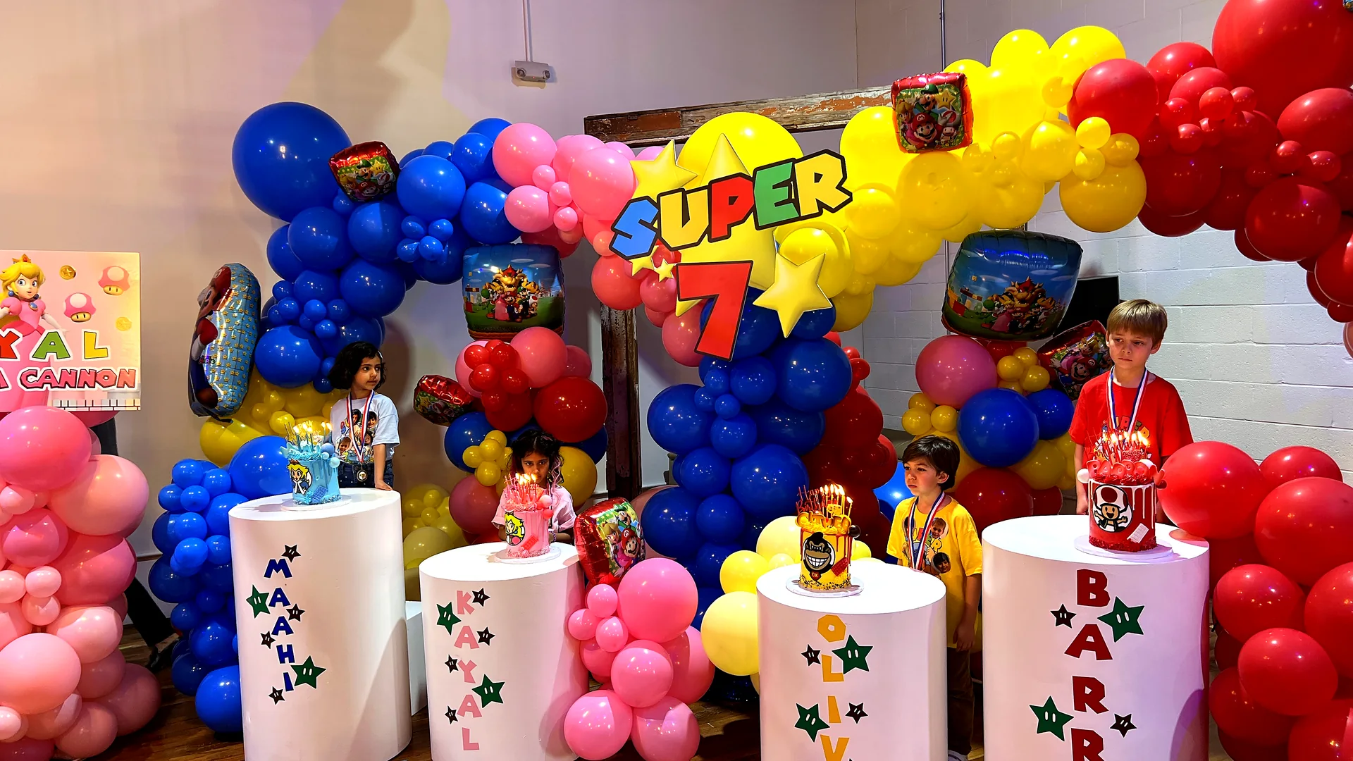 Super 7 Birthday Bash: celebration detail 15 from a Poppin Kids birthday party in Houston