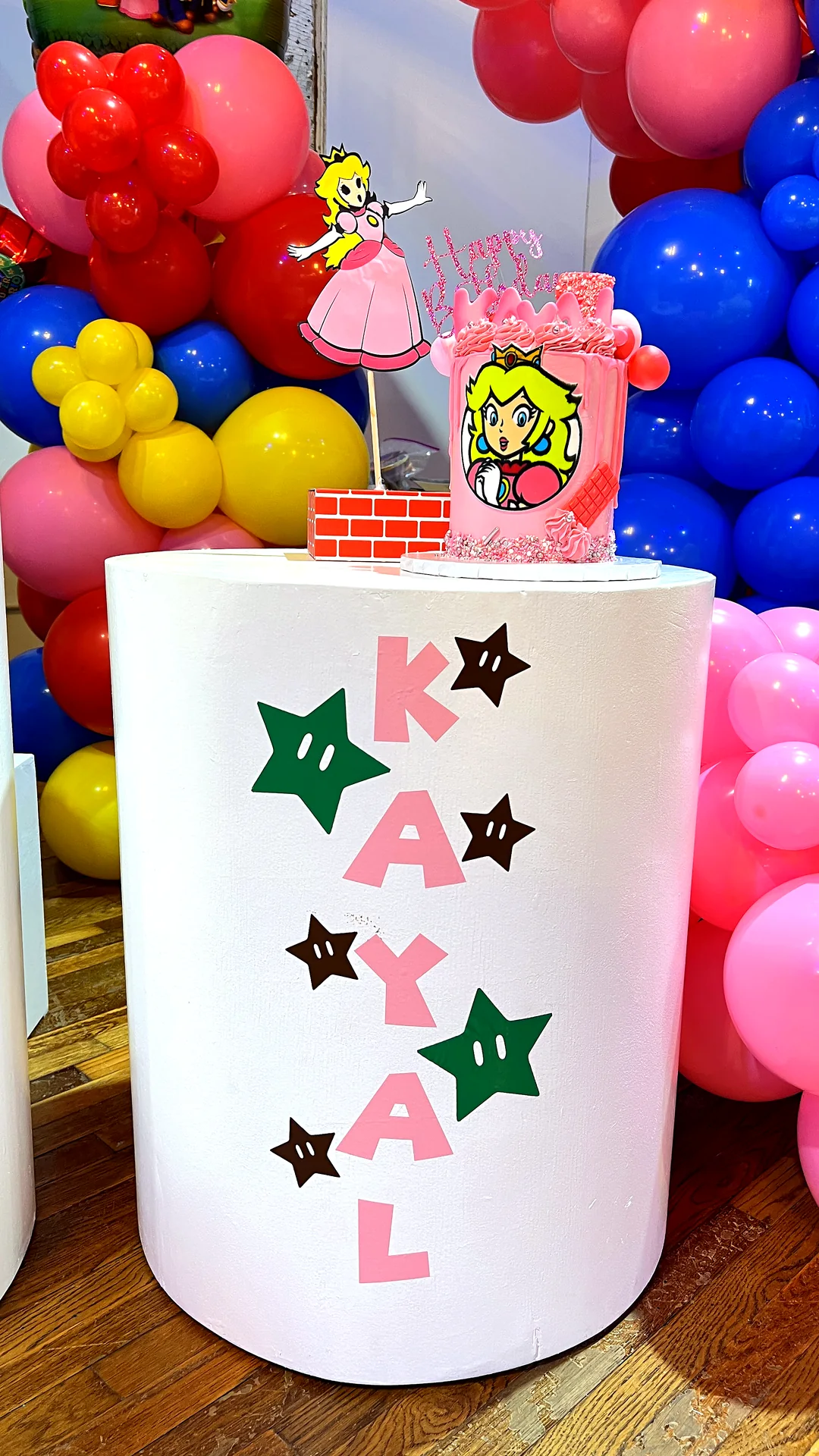 Super 7 Birthday Bash: celebration detail 26 from a Poppin Kids birthday party in Houston