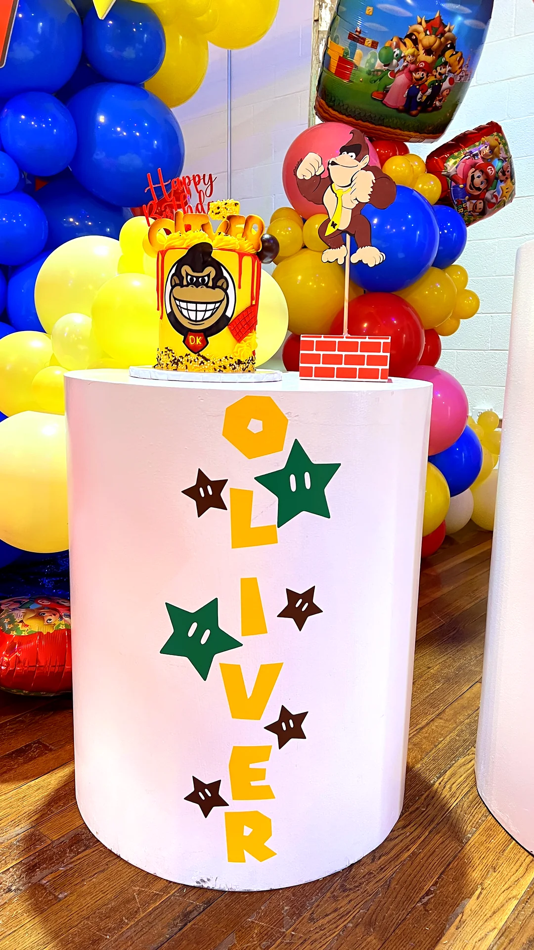 Super 7 Birthday Bash: celebration detail 27 from a Poppin Kids birthday party in Houston