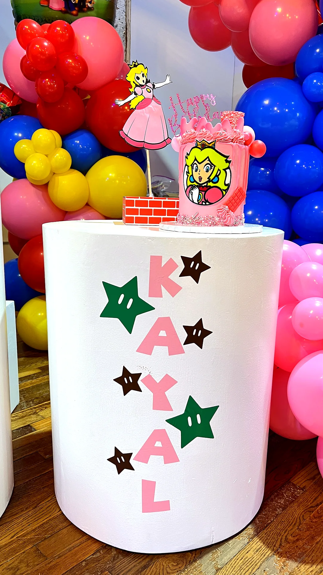 Super 7 Birthday Bash: celebration detail 28 from a Poppin Kids birthday party in Houston